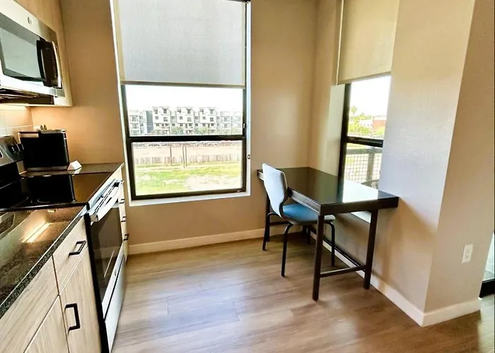 Ave Terra - Short Furnished *