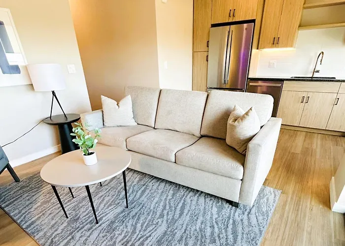 Ave Terra - Short Furnished